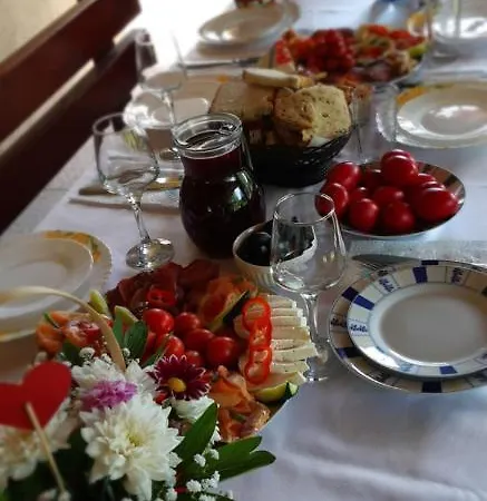 Casa Iulia Holiday home